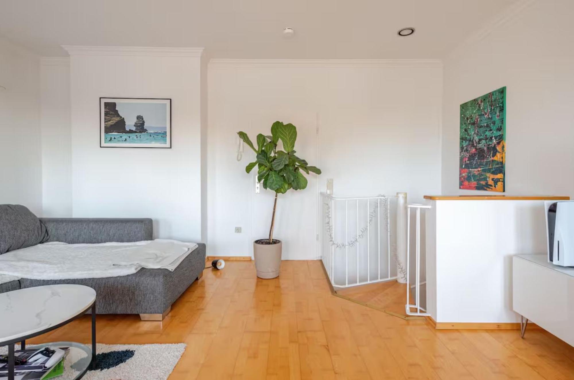 Appartement Helle Maisonette In Berlijn